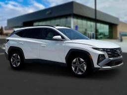 Hyundai Tucson SEL Premium AWD 2026