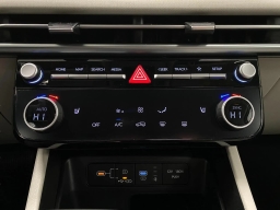 Hyundai Tucson SEL Premium AWD 2026