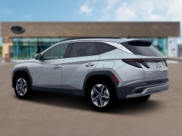 Hyundai Tucson SEL Premium AWD 2026