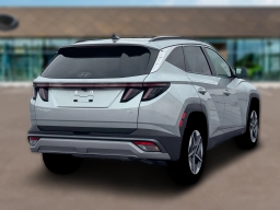 Hyundai Tucson SEL Premium AWD 2026