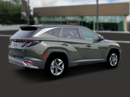 Hyundai Tucson SEL Premium AWD 2026