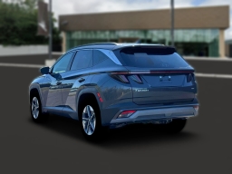 Hyundai Tucson SEL Premium AWD 2026