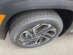 Hyundai Tucson Limited AWD 2026