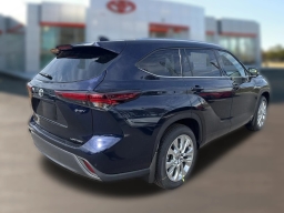 Toyota Highlander Hybrid Limited AWD (Natl) 2026