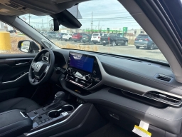 Toyota Highlander Hybrid Limited AWD (Natl) 2026