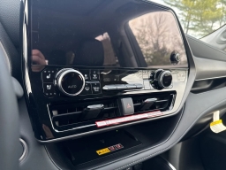 Toyota Highlander Hybrid Limited AWD (Natl) 2026