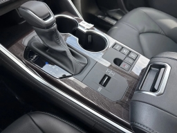 Toyota Highlander Hybrid Limited AWD (Natl) 2026