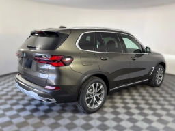 BMW X5 sDrive40i Sports Activity Vehicle 2026