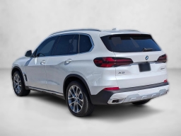 BMW X5 sDrive40i Sports Activity Vehicle 2026