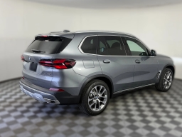 BMW X5 sDrive40i Sports Activity Vehicle 2026