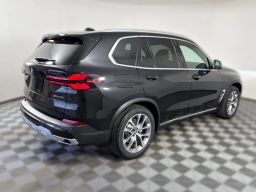 BMW X5 sDrive40i Sports Activity Vehicle 2026