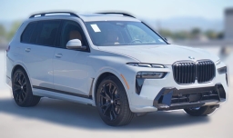 BMW X7 xDrive40i Sports Activity Vehicle 2026