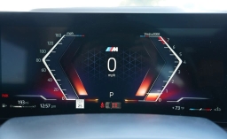 BMW X7 xDrive40i Sports Activity Vehicle 2026