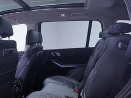 BMW X7 xDrive40i Sports Activity Vehicle 2026