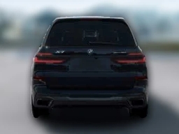 BMW X7 xDrive40i Sports Activity Vehicle 2026