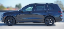 BMW X7 xDrive40i Sports Activity Vehicle 2026