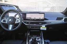 BMW X7 xDrive40i Sports Activity Vehicle 2026