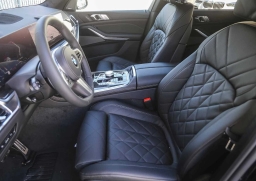 BMW X7 xDrive40i Sports Activity Vehicle 2026