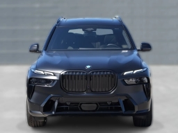 BMW X7 xDrive40i Sports Activity Vehicle 2026