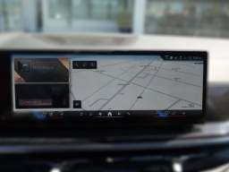 BMW X7 xDrive40i Sports Activity Vehicle 2026