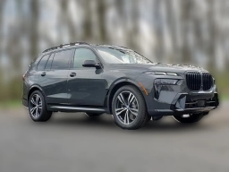 BMW X7 xDrive40i Sports Activity Vehicle 2026