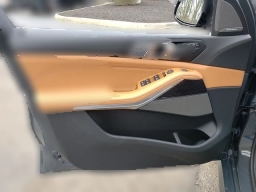 BMW X7 xDrive40i Sports Activity Vehicle 2026