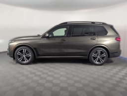 BMW X7 xDrive40i Sports Activity Vehicle 2026