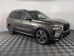 BMW X7 xDrive40i Sports Activity Vehicle 2026