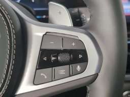 BMW X7 xDrive40i Sports Activity Vehicle 2026