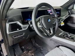 BMW X7 xDrive40i Sports Activity Vehicle 2026