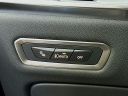 BMW X7 xDrive40i Sports Activity Vehicle 2026