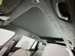 BMW X7 xDrive40i Sports Activity Vehicle 2026