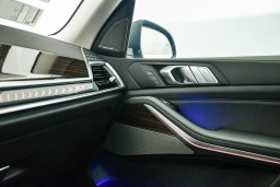 BMW X7 xDrive40i Sports Activity Vehicle 2026