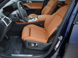 BMW X7 xDrive40i Sports Activity Vehicle 2026