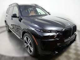 BMW X7 xDrive40i Sports Activity Vehicle 2026
