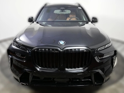 BMW X7 xDrive40i Sports Activity Vehicle 2026