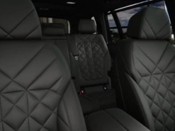 BMW X7 xDrive40i Sports Activity Vehicle 2026