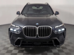 BMW X7 xDrive40i Sports Activity Vehicle 2026