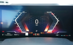 BMW X7 xDrive40i Sports Activity Vehicle 2026