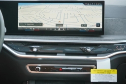 BMW X7 xDrive40i Sports Activity Vehicle 2026