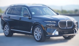 BMW X7 xDrive40i Sports Activity Vehicle 2026