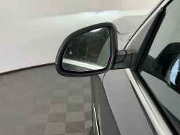 BMW X7 xDrive40i Sports Activity Vehicle 2026