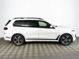 BMW X7 xDrive40i Sports Activity Vehicle 2026