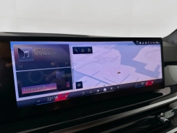 BMW X7 xDrive40i Sports Activity Vehicle 2026