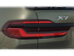 BMW X7 xDrive40i Sports Activity Vehicle 2026