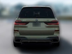 BMW X7 xDrive40i Sports Activity Vehicle 2026