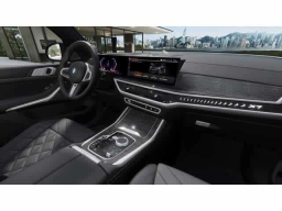 BMW X7 xDrive40i Sports Activity Vehicle 2026