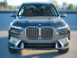 BMW X7 xDrive40i Sports Activity Vehicle 2026