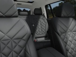 BMW X7 xDrive40i Sports Activity Vehicle 2026