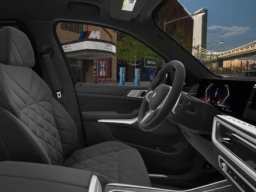 BMW X7 xDrive40i Sports Activity Vehicle 2026